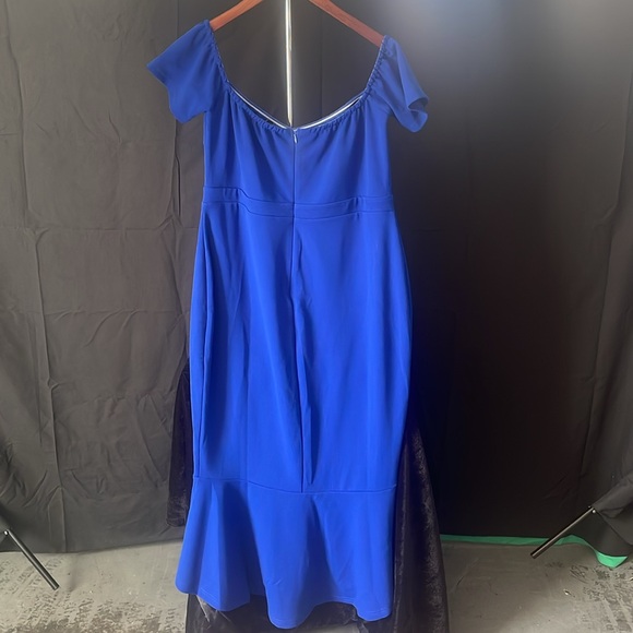 RebDolls Mermaid Dress - Picture 2 of 3